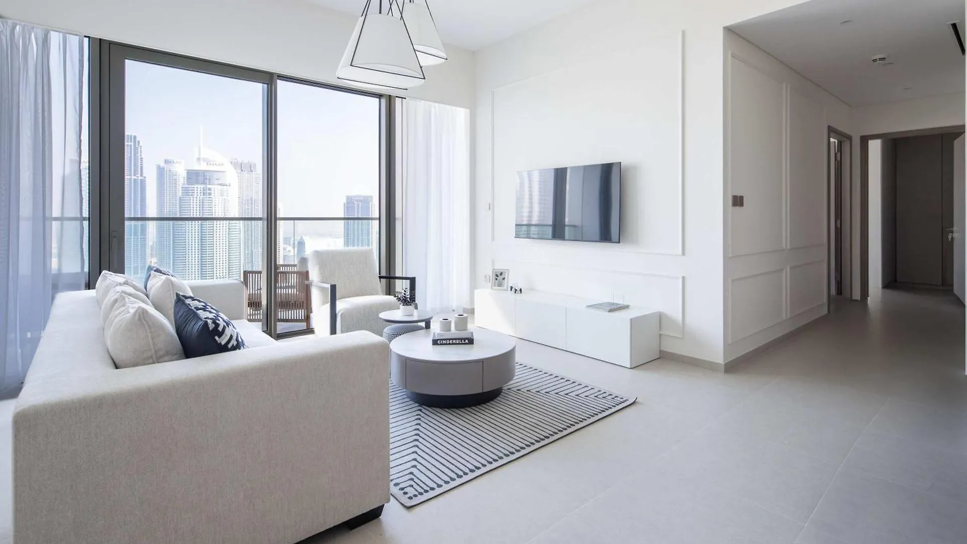 アパート Frank Porter - Grande Signature Residences ドバイ アラブ首長国連邦